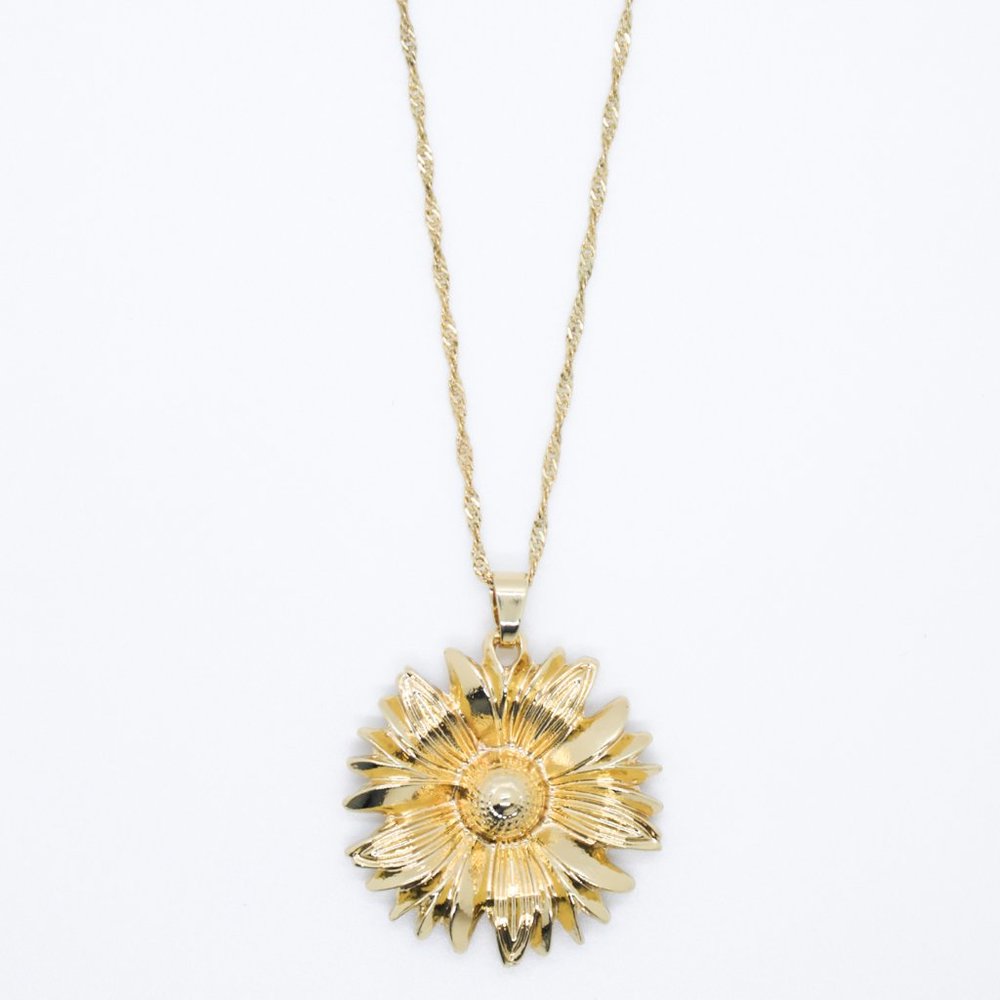 Gold Flower Pendant Necklace - Picture 1 of 5